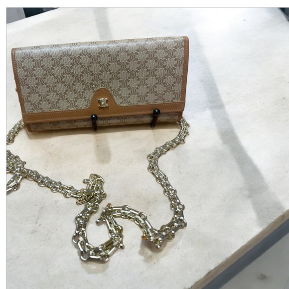 Celine Wallet - Picture 2 of 9